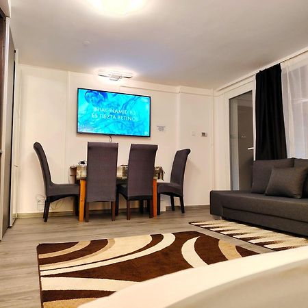 Nyuszis Apartman Kiskunmajsa Exteriér fotografie